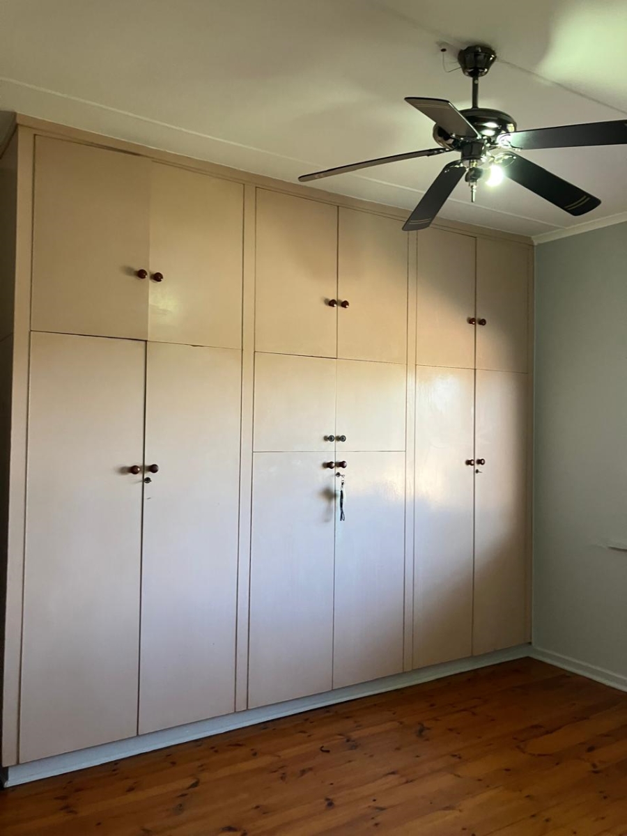 To Let 2 Bedroom Property for Rent in Mosel Eastern Cape